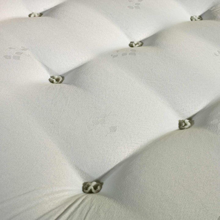 Hf4you Malta 13.5g Tufted Memory Mattress